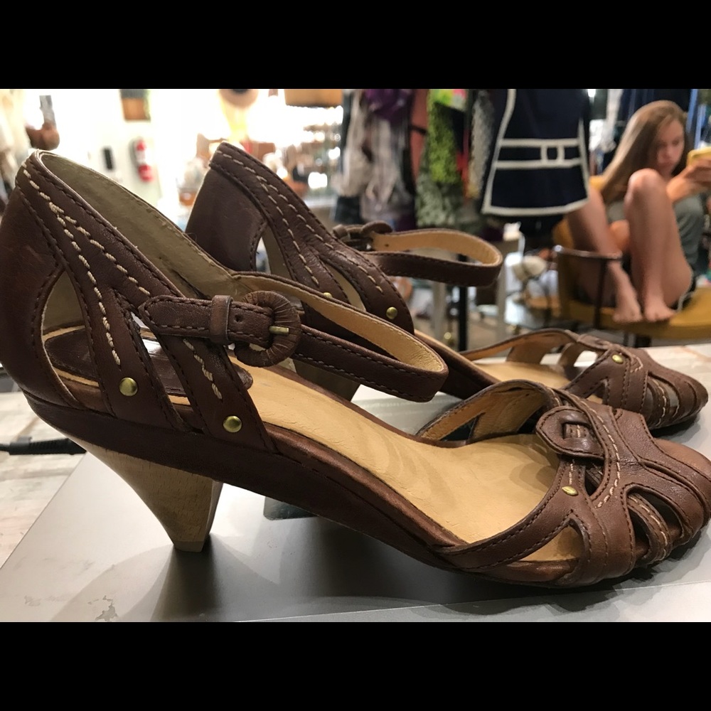 Frye Brown Leather Sandals